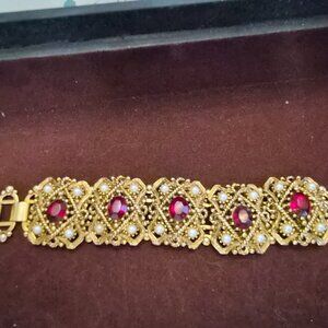 Vintage Victorian Revival Ruby Glass & Faux Pearl Bracelet Gold Tone 6.5”